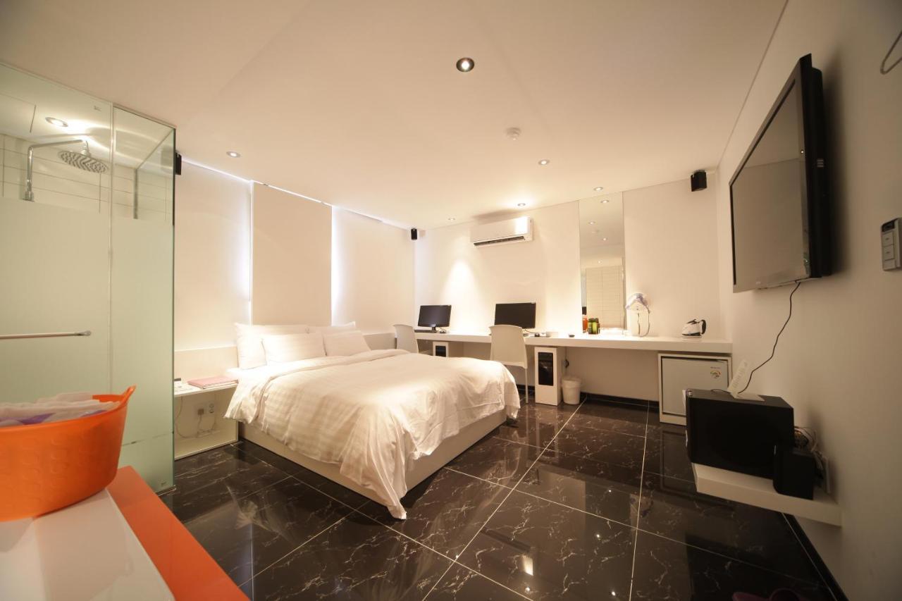Hotel Pop Jongno Seoul Exterior photo